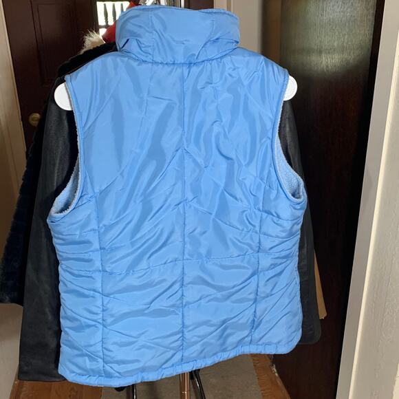 IZOD Women's Puffer Winter Blue Vest Size L - Picture 2 of 11